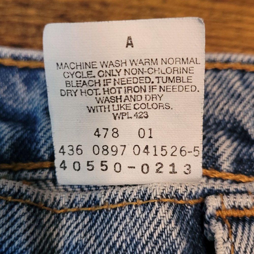 VTG 90s Levi's 550 Relaxed Fit Jeans Orange Tab Tag 38x30 Measures 36x29 - Picture 7 of 13